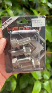 ชุดน๊อตฝาสูบ 4 วาล์ว สแตนเลส เฮงสกรู (1ชุด4ตัว) น๊อตฝาสูบ4วาล์ว หัวเหลี่ยม CNC C1