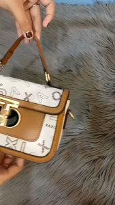 Tya Bag Store - Tas Selempang Wanita 8384 Slingbag Wanita