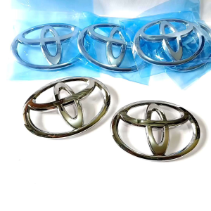 Emblem Logo Depan Toyota Innova Avanza Rush Original (75311-0K030)