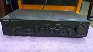 Pre Ampli Technics SU-A40 còn rất đẹp như hình zin nguyên bản.