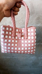 TAS ANYAMAN JALY MINI CANDY SALEM TAS WANITA BAHAN PLASTIK