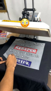 Kaos Distro Tebal CATTON COMBED24s: Nyaman & Tahan Lama