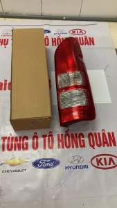 ĐÈN HẬU TOYOTA HIACE