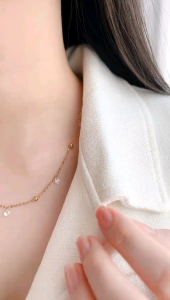 Kalung Titanium Wanita Anti Karat Motif Bola Permata Kecil Simple COD