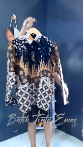 Kemeja Batik Solo Pria Lengan Panjang Katun Sanforis Lapis Furing