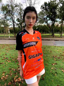 เสื้อกีฬาสวยๆ