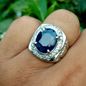CINCIN BATU BLUE SAPPHIRE CUTING HIGH QUALITY