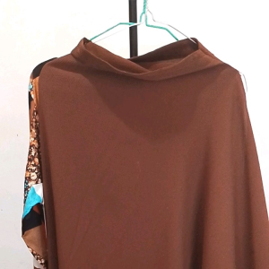 Gamis Syari Hijab Motif Abstrak Mayung: Tips Memilih dan Mengenakan Baju Lebaran