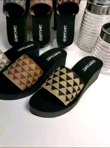 Arkn Sandal Wedges Sendal wanita Selop Import Model Piramid Terbaru 2024