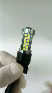 (1คู่) หลอดไฟถอย LED 54 ชิป กระพริบแฟลช 3 ครั้งแล้วแช่ 1156/BA15S ขั้วบิด เขี้ยวตรง 180° T20