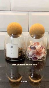 Toples Kaca Tutup Bola Kayu Tempat Penyimpanan Makanan