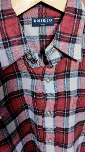 Kemeja Flanel Wol "Uniqlo" Original Second Size S