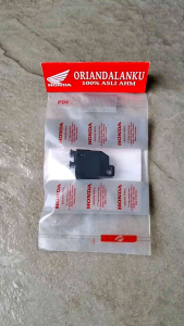 SWITCH / SWIT REM KANAN ORI PCX 150 (MGS-D31) PCX 160-VARIO 125 ESP-150 ESP-160-CB150R STREET FIRE-CBR 150R-ADV 150-SUPRA GTR 150-SUPRA X125 F1