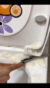 BÀN CHẢI VỆ SINH KHE RÃNH CÁN DÀI