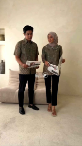 COUPLE BATIK PASANGAN // COUPLE SARIMBIT // COUPLE BAJU LEBARAN // COUPLE BATIK // COUPLE KEKENIAN TERBARU // HEM DAN BLOUSE COUPLE // SERAGAM KANTOR // MOTIF KEREN