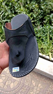Sandal Pria Kulit
