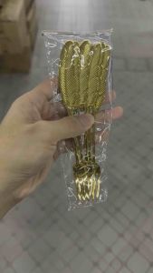 APPN(1เซ็ทได้6ชิ้น มีคลิปรีวิว) ช้อน ช้อนซ้อม ช้อนซ้อมทานอาหาร ช้อนซ้อมโรงแรม ช้อนซ้อมภัตตาคาร ลายปีกนก เรียบหรู ด้ามจับถนัดมือ วัสดุสแตนเลส สีทอง น้ำหนักกำลังดี cj03 ตกแต่งบ้าน ร้านอาหาร คาเฟ่ ภัตตาคาร โรงแรม สินค้าพร้อมจัดส่ง (111561021290)