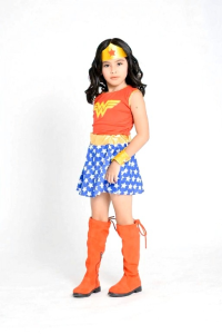 WO N D E R WOMAN COSTUME