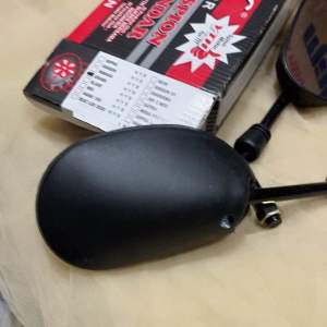 Kaca Spion Honda Grand Blade & Suzuki Shogun: Aksesoris Mobil Berkualitas