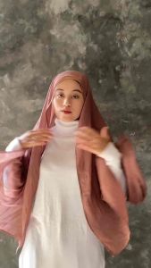 Pashmina Voal Arabian Mirachle Shawl: Desain Pashmina Elegan untuk Musim Dingin