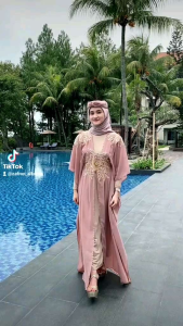 Kaftan Yarra gratis turban: Desain Elegan & Cocok Untuk Berbagai Acara
