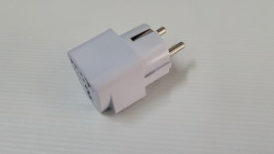 ปลั๊กกราวด์3ขา แปลงเป็น2ขา แพ็คละ2ตัว pro