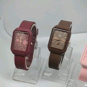 Jam Tangan Wanita Persegi Casual Best Seller