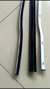Karet Plipit Kaca Pintu /Weather Strip Mitsubishi L-300 LUARDALAM LH & RH
