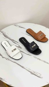 Brevinni Erin Sandal Flat Buckle Belt  || Sendal Flat Wanita || sandal wanita || sendal teplek wanita || sandal selop || sandal premium wanita || sandal wanita kekinian || sandal aesthetic || sendal wanita terbaru ||