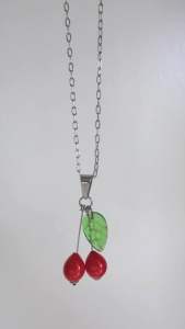 Morethanyoursee | Big Cherry Pendant Necklace สร้อยคอโซ่สแตนเลสจี้ลูกปัดเชอร์รี่แก้วมูราโน่ แฮนด์เมดทำมือ