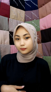 Hijab Segiempat Pearly & Payet: Panduan Lengkap