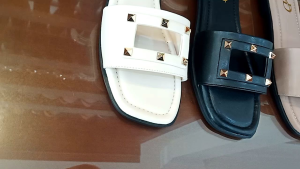 LOLINDA SANDAL WANITA HAK 2-3cm CASUAL ELEGAN NYAMAN RINGAN DAN ANTI SLIP LD113