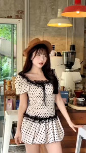 G. 𝑴𝒊𝒏𝒊𝒅𝒓𝒆𝒔𝒔 🍃จะใส่ลายจุดทั้งที มันต้องมีดีเทล^^ แต่งลูกไม้สีดำตัดสีชุด เพิ่มลูกเล่นเก๋ๆให้ชุด^^ เบรคความหวานด้วยลูกไม้สีดำนิดนึง