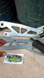 Footstep Dudukan Step Fiz R Belakang Postep Pijakan Kaki F1Z R