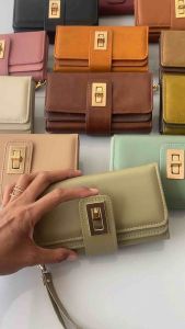 Dompet Wanita Savana: Desain Elegan & Praktis