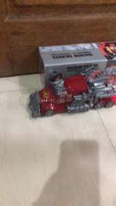 Mainan Mobil Jeep-Lamborghini jadi robot super Car