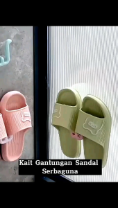 Kaitan Gantungan Sandal Tempelan Slot Dinding Serbaguna Sendal