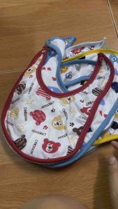 7 ชิ้น ผ้ากันเปื้อนกระดูม สำหรับเด็ก 6 ปี (คละลาย)