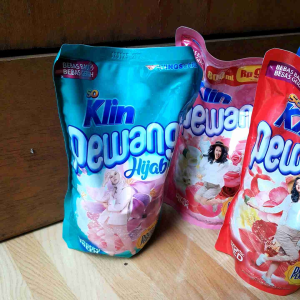 So Klin pewangi 800 ML