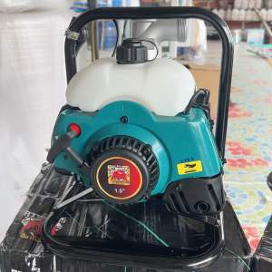 เครื่องสูบน้ำ 2จังหวะ หูหิ้ว WP15D 1.5นิ้ว และ 1นิ้ว แบบดึงหนัก 40.2ซีซี ควายเพชร ดูดลึก8เมตร ส่งไกล35เมตร 300ลิตร/นาที เครื่องตัดหญ้าสูบน้ำ เครื่องยนต์ชนปั้ม ปั้มหูหิ้ว ปั๊มน้ำ ปั๊มหูหิ้ว ปั้มน้ำ