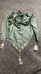 Segi Empat Clarissa Hijab Tasel Ulir Milea Voal Premium Terhits