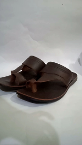 Sandal Pria Kulit Sapi Model Jepit Jempol