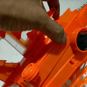 OBRAL LEBAYY..... MAINAN KENDARAAN PESAWAT PAKE BATRE (JET TEMPUR)