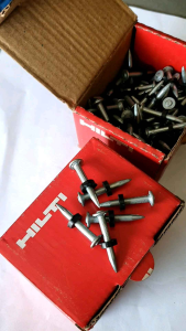 Drive Pins Hilti Nail X-C 27 P8 (1\") 100pcs per box