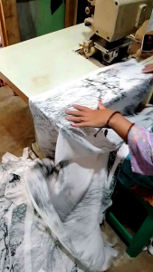 Jilbab segiempat Motif Luna Lasercut/Kerudung Voal Premium