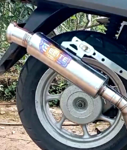 knalpot Xeon GT knalpot Xeon GT inlet 38 knalpot Xeon Rc knalpot Xeon karbu knalpot xride x ride knalpot Fino fi Mio j Mio M3 Mio GT Mio sporty beat Scoopy NMAX aerox Lexi knalpot Vario 110 Vario 125 knalot PCX 150 ADV knalpot Genio knalpot ORIGINAL ELITE