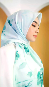 Jilbab Hijab Kerudung Scarf Wanita Dewasa Segiempat Motif Terbaru Viral 2023