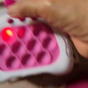 Đồ chơi máy game POP IT (tặng pin)