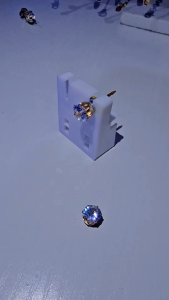 anting magnet permata [GOLD EDITION]