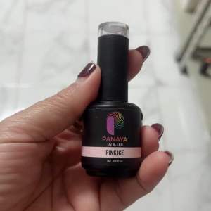 (039)Rubber base pink ice เนื้อสีหนา เสริมหน้าเล็บดี ทาเป็นสีพื้นก็สวย